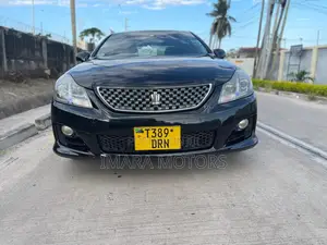 Toyota Crown 2009 Black