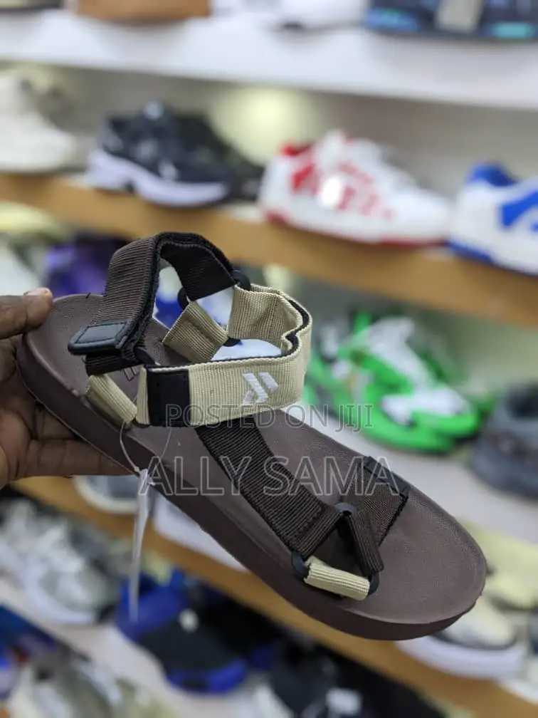 Open Shoes KITO Quality