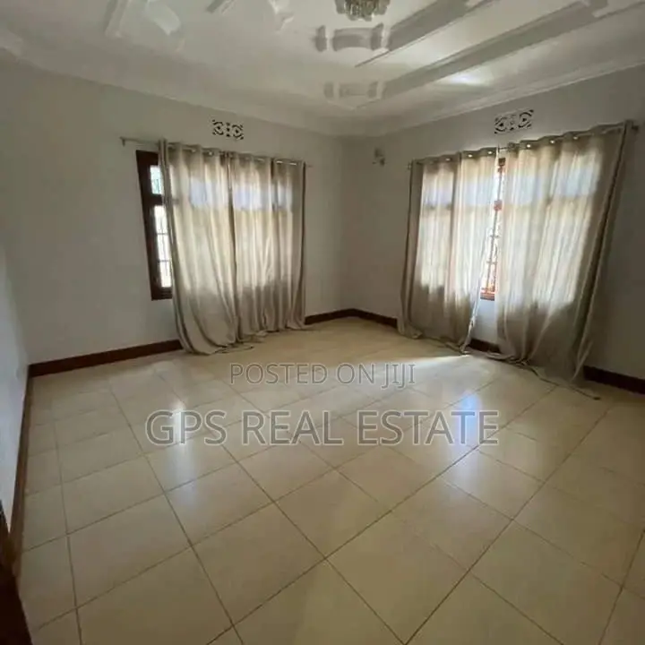 4bdrm House in Burka, Arusha for sale