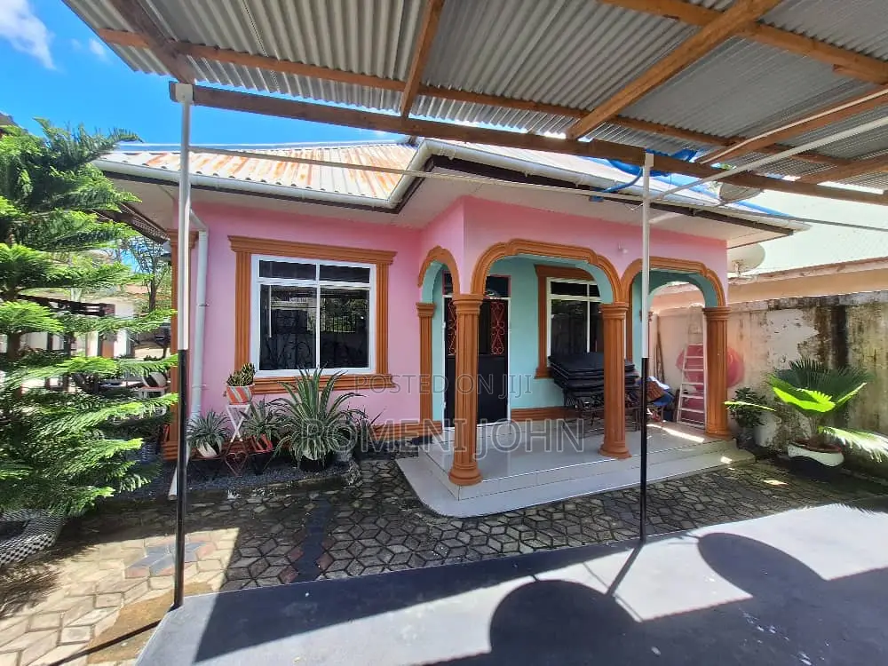 3bdrm House in Tanzania Dsm Mbezi, Ilala for sale