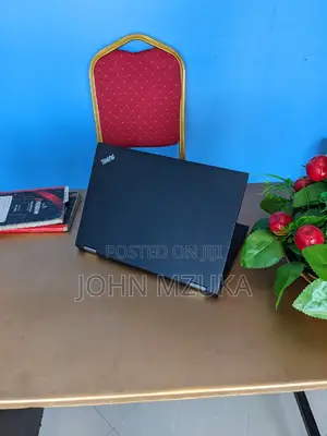 Laptop Lenovo ThinkPad Yoga 370 8GB Intel Core I5 SSD 256GB