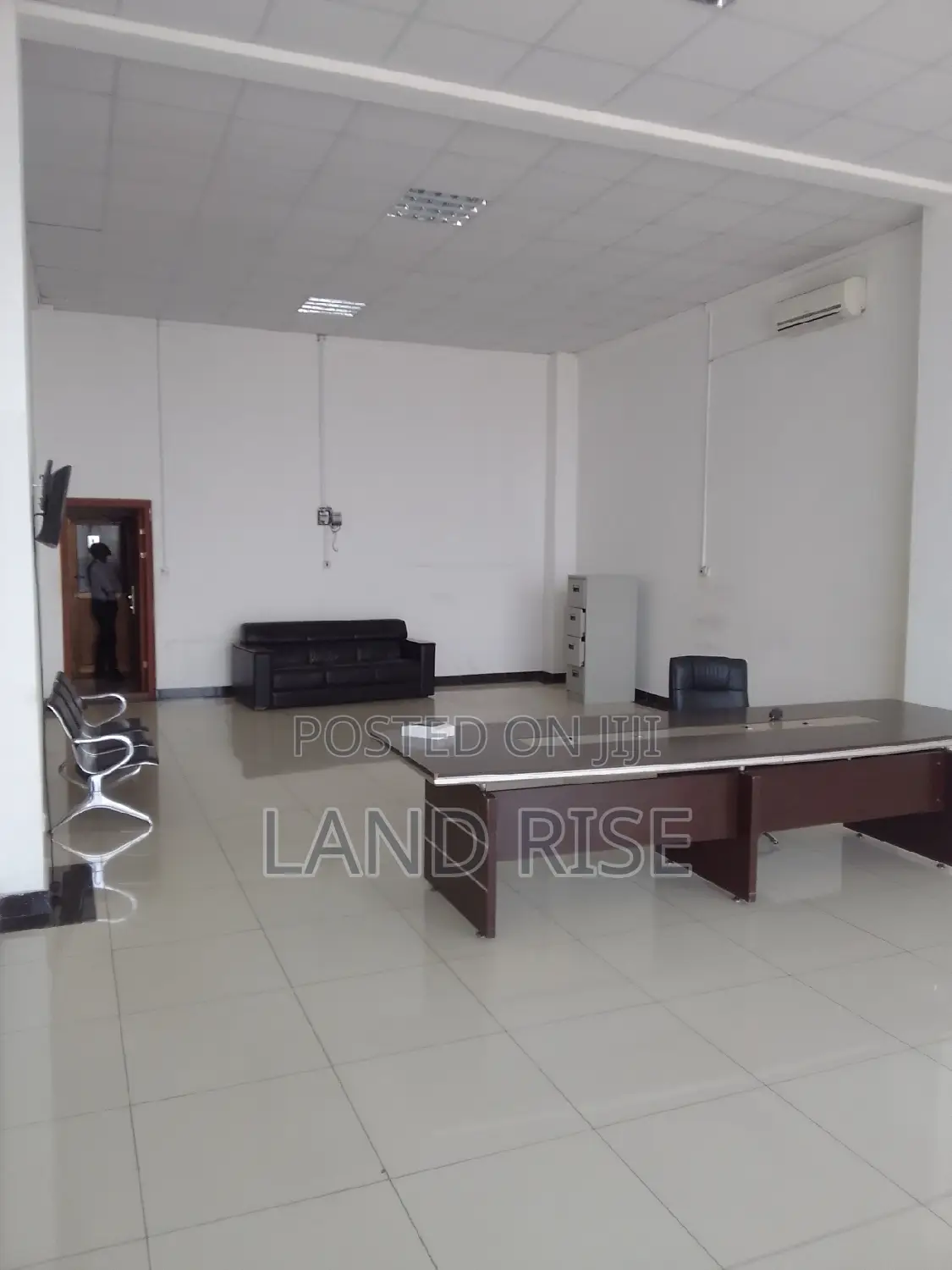 72 SQM Office Space in Mwenge