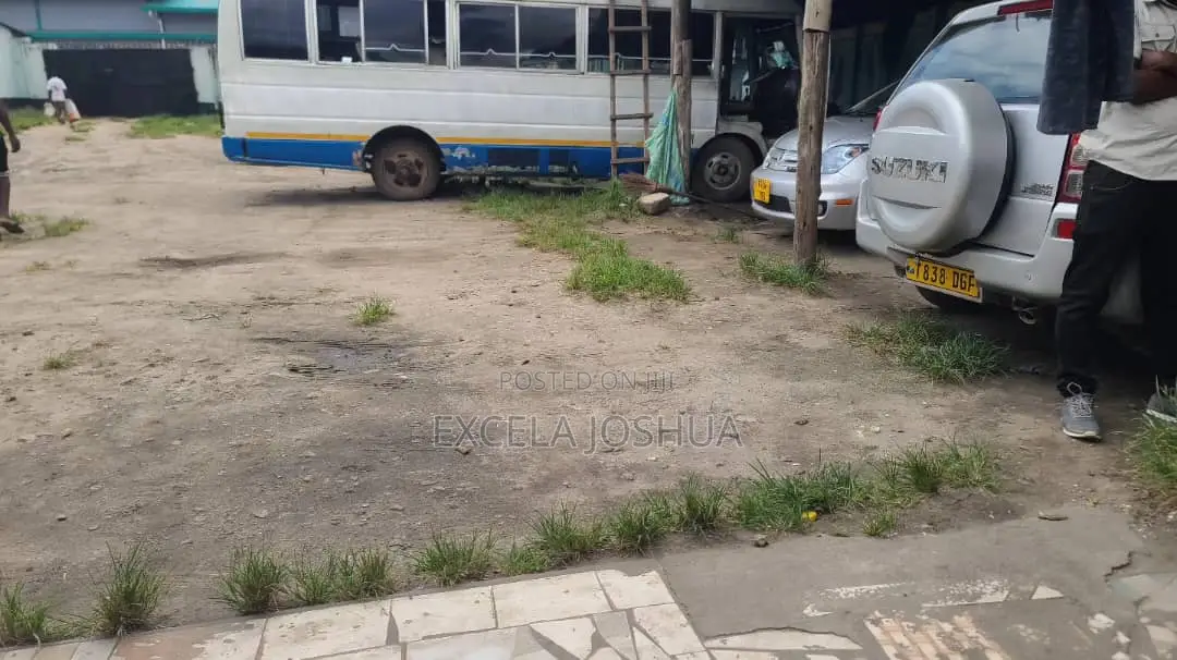 Eneo Linatazama Main Road Linauzwa Magomeni Mataa