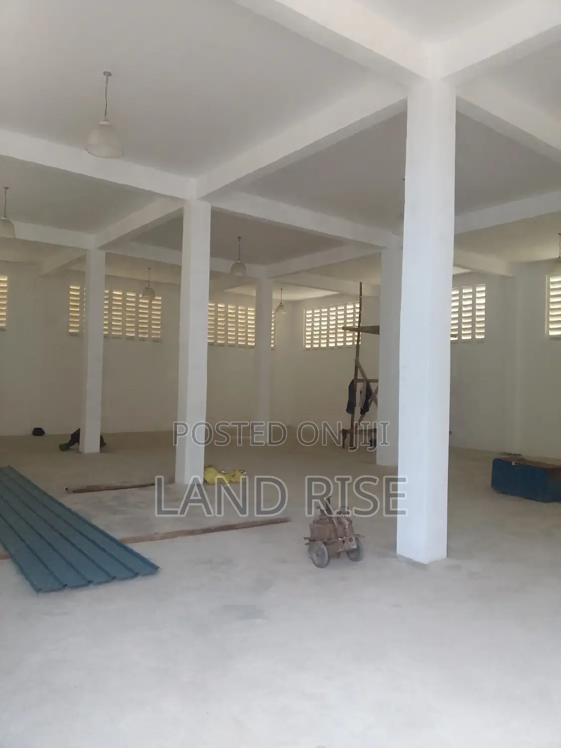300 SQM in Nyerere Road