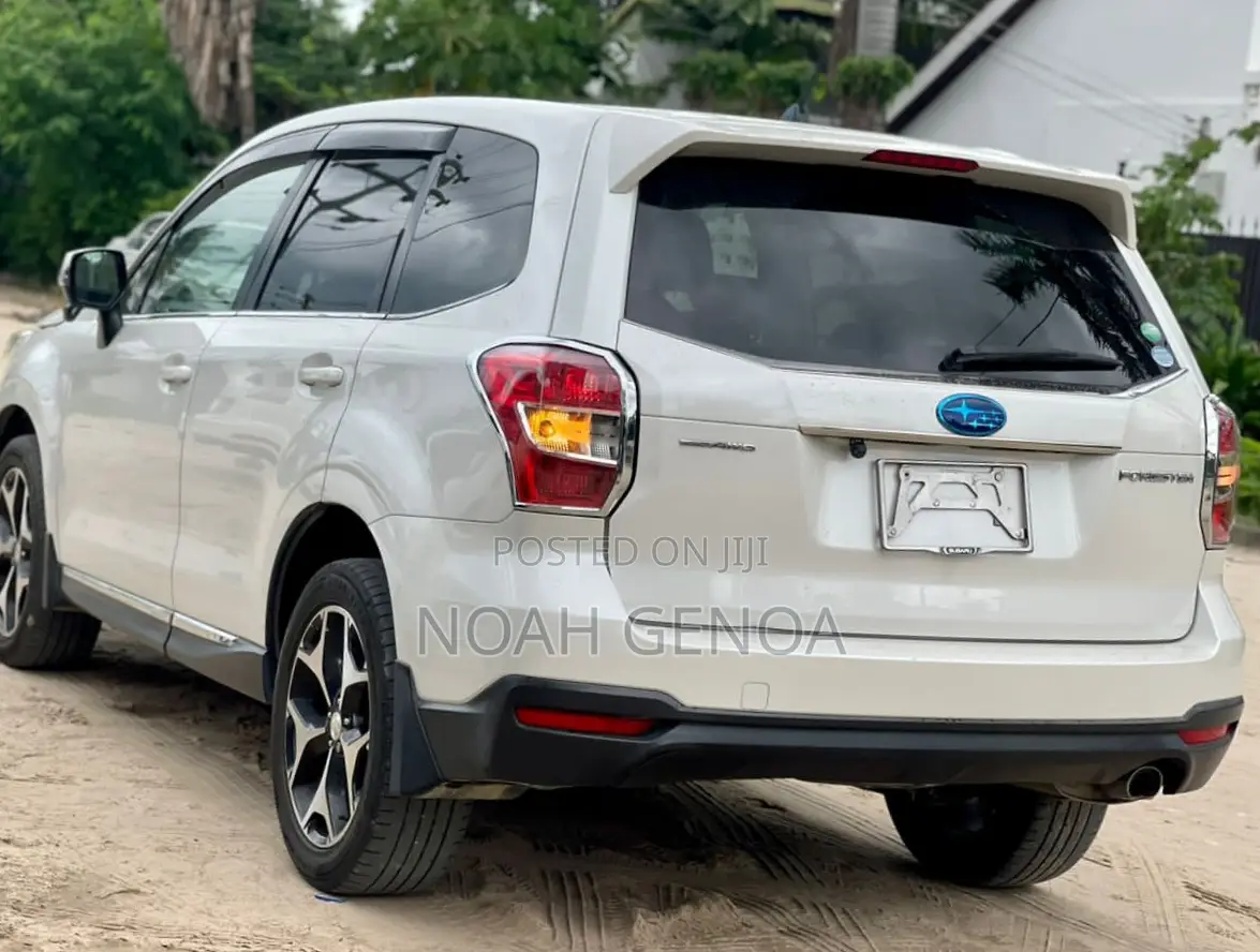 Subaru Forester 2013 White