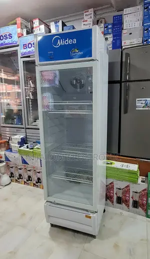 Midea Showcase