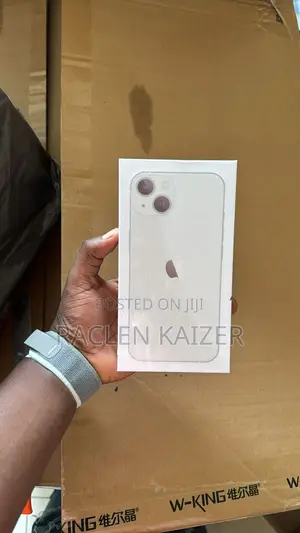 New Apple iPhone 13 256 GB