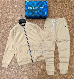 Track Suits | Truck | Traki Suti