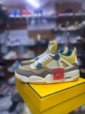 Air Jordan 4