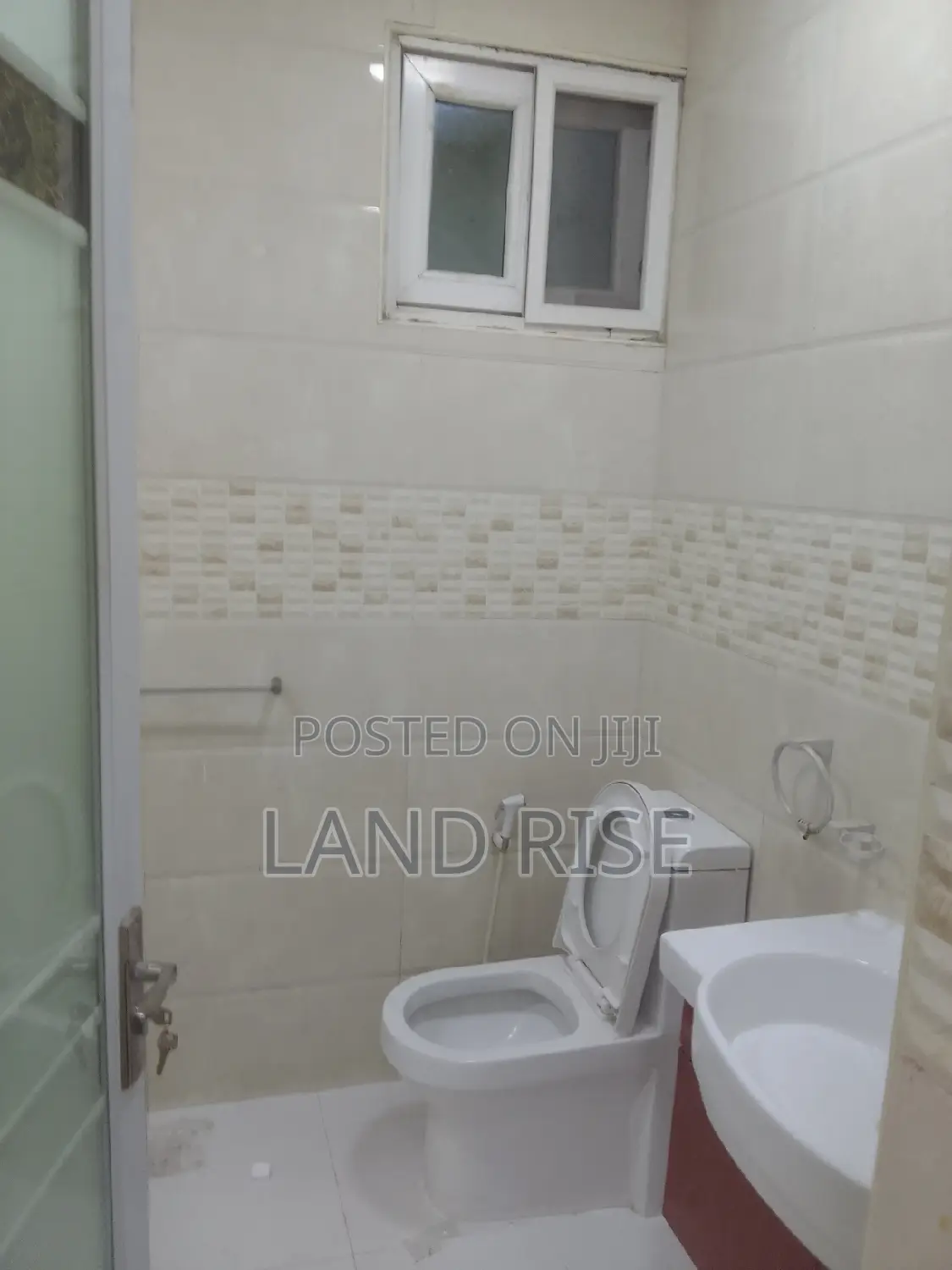 Furnished 2bdrm Apartment in Posta Mjini, Kivukoni for rent