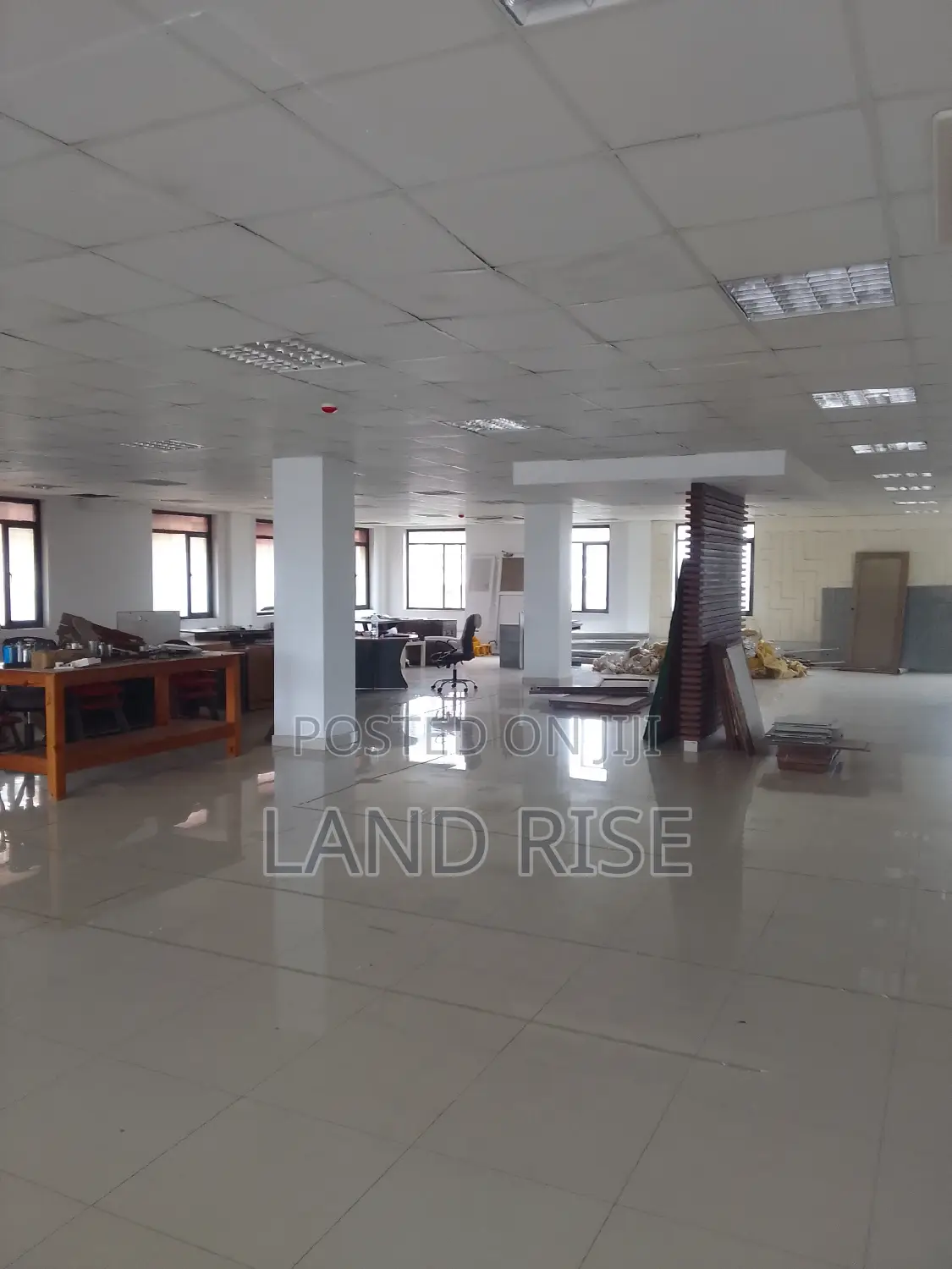 420 SQM Office Space