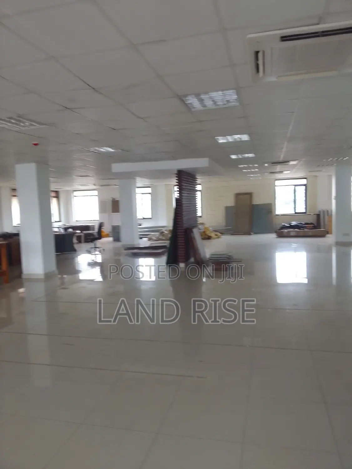 420 SQM Office Space