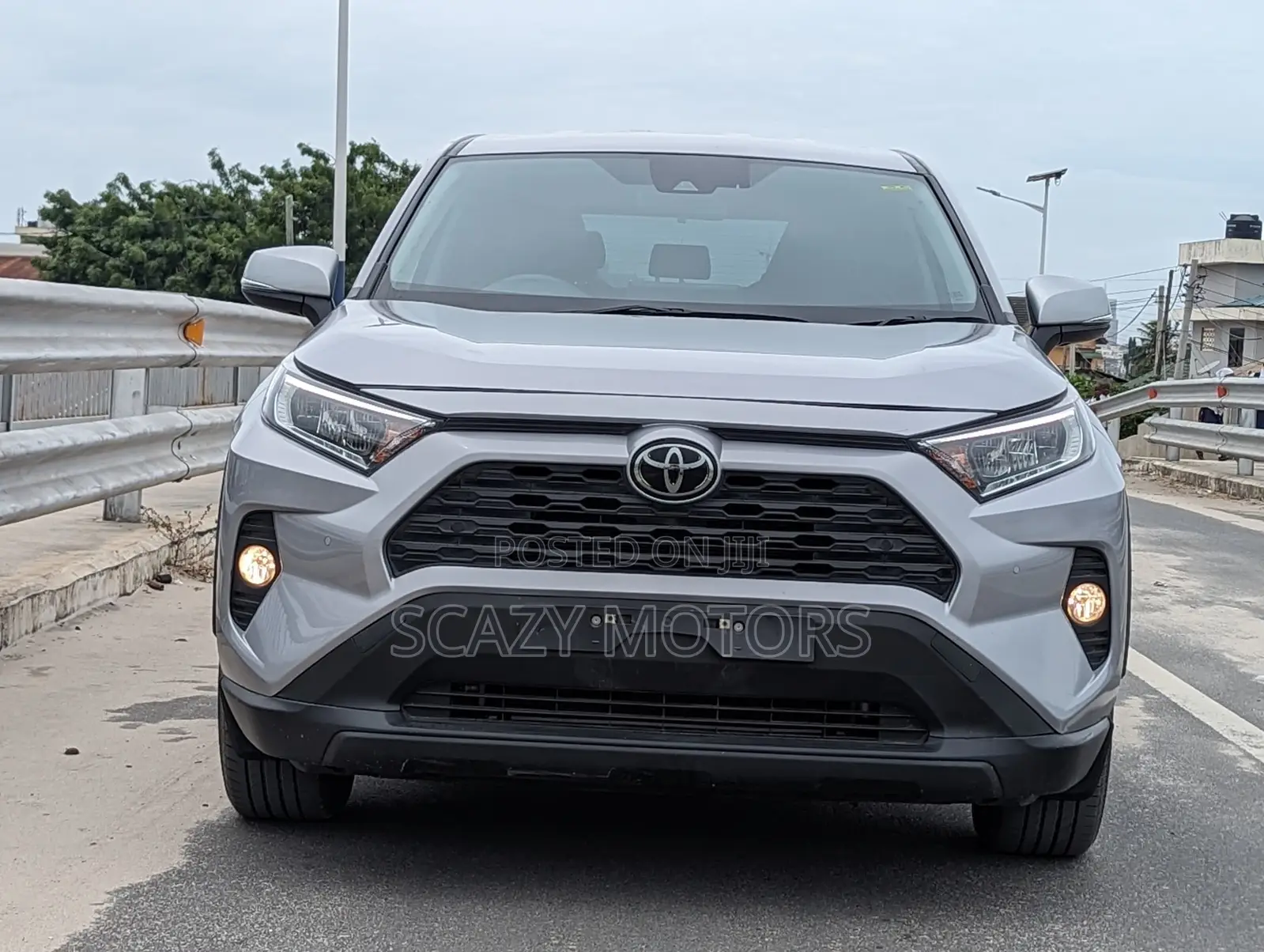 Toyota RAV4 2022 Gray