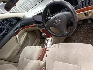 Toyota Premio 2004 Silver