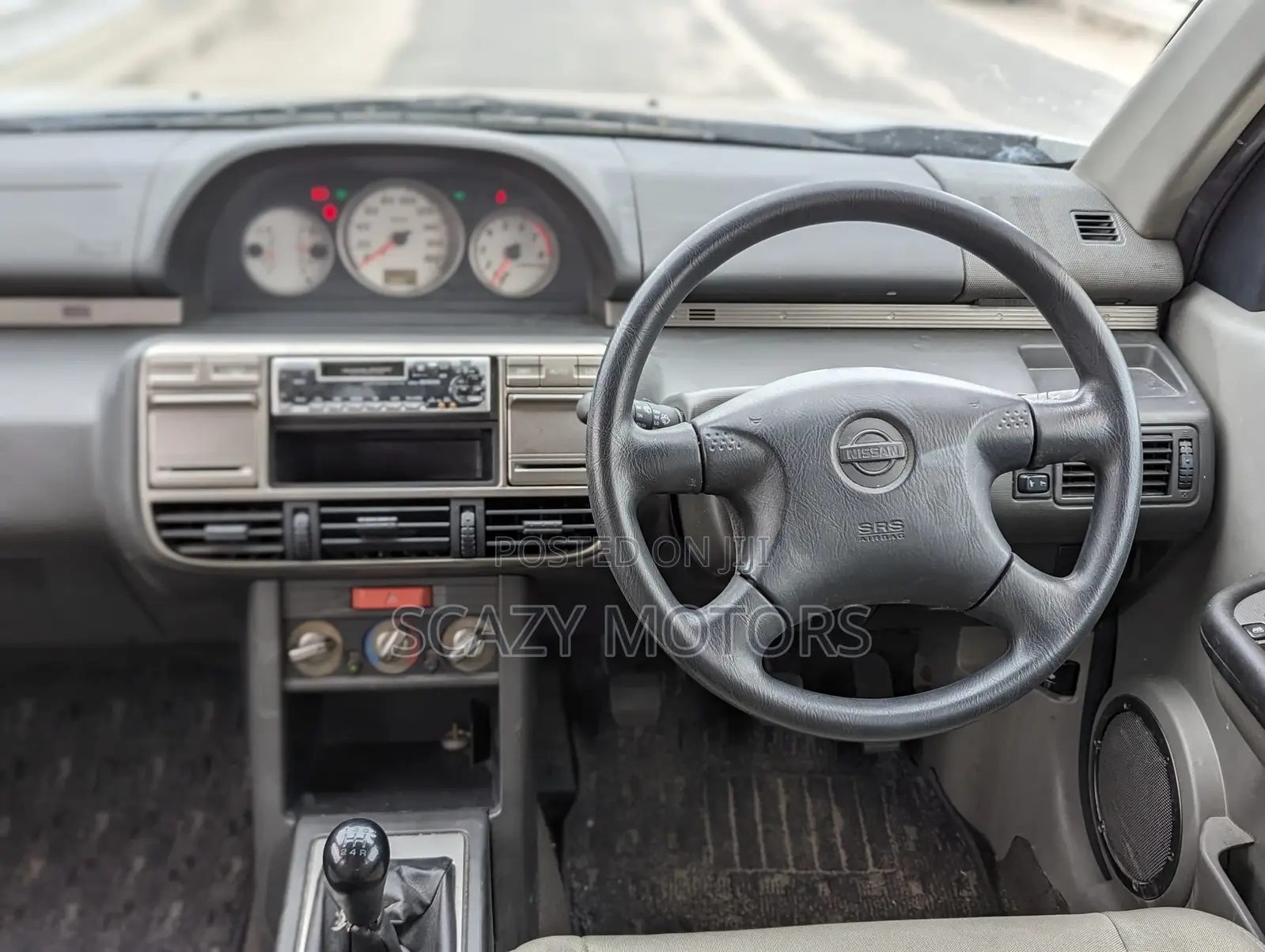 Nissan X-Trail 2001 Silver