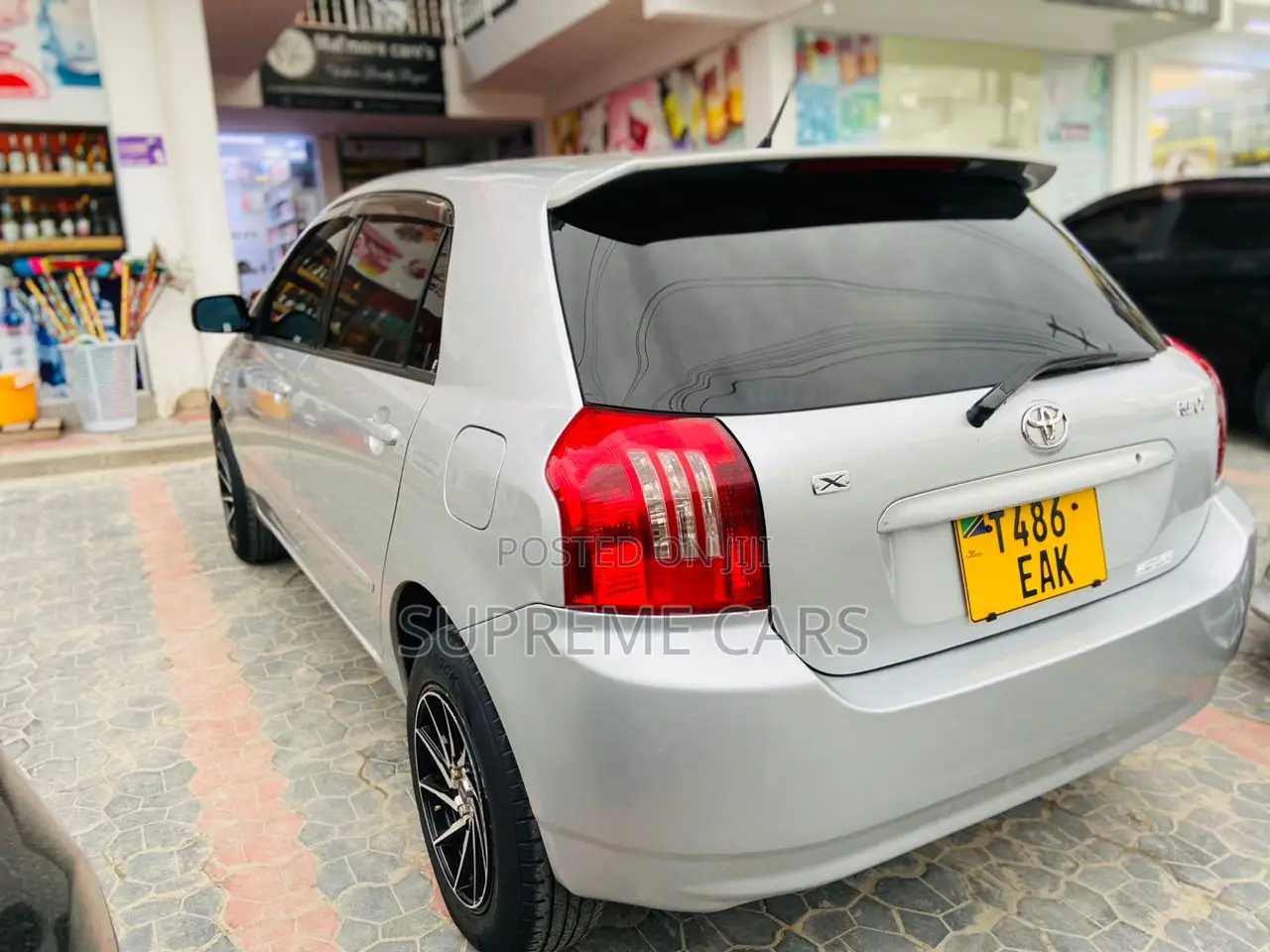 Toyota Corolla RunX 2004 Silver