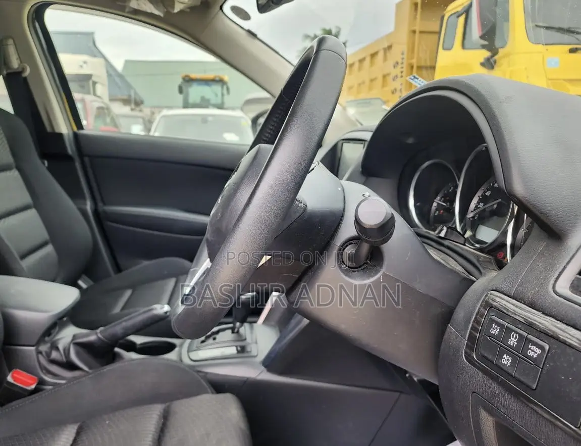 Mazda CX-5 2.2 Diesel FWD 2013 Matt Black