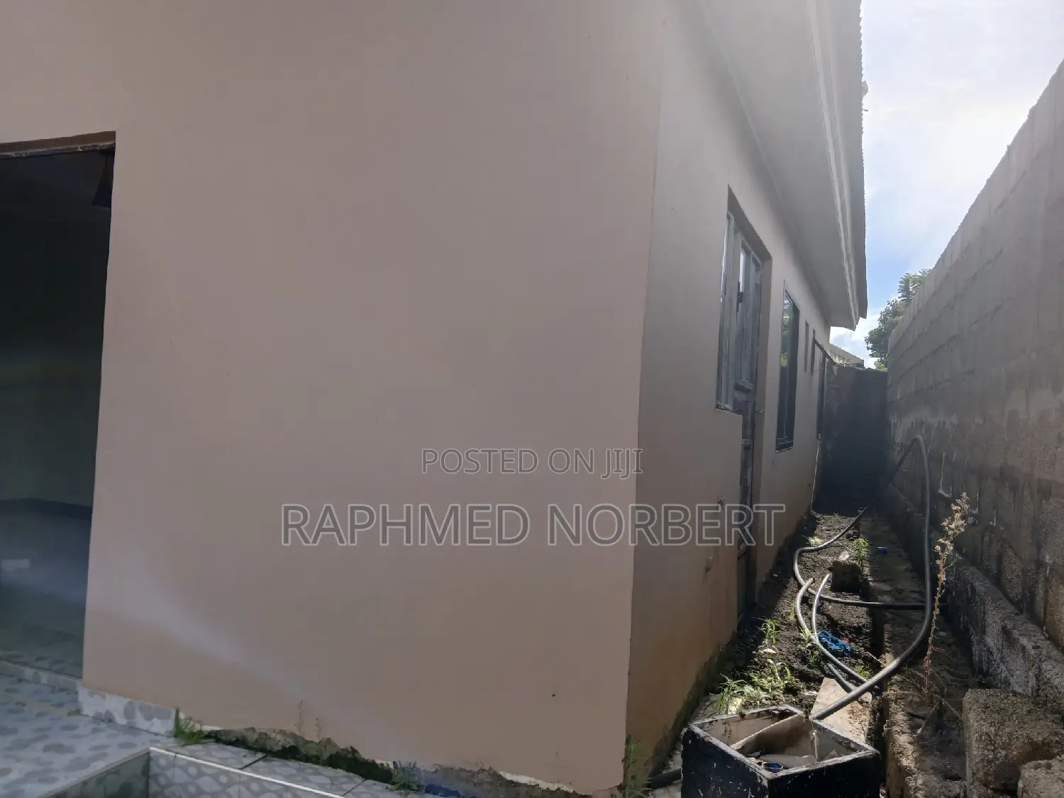 3bdrm Apartment in Tanzania Realestates, Arusha for sale