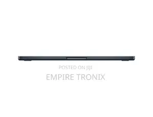New Laptop Apple MacBook Air 2023 M2 8GB Apple M2 SSD 256GB