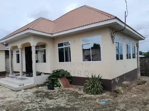 3bdrm House in Kinyerezi, Tabata for sale