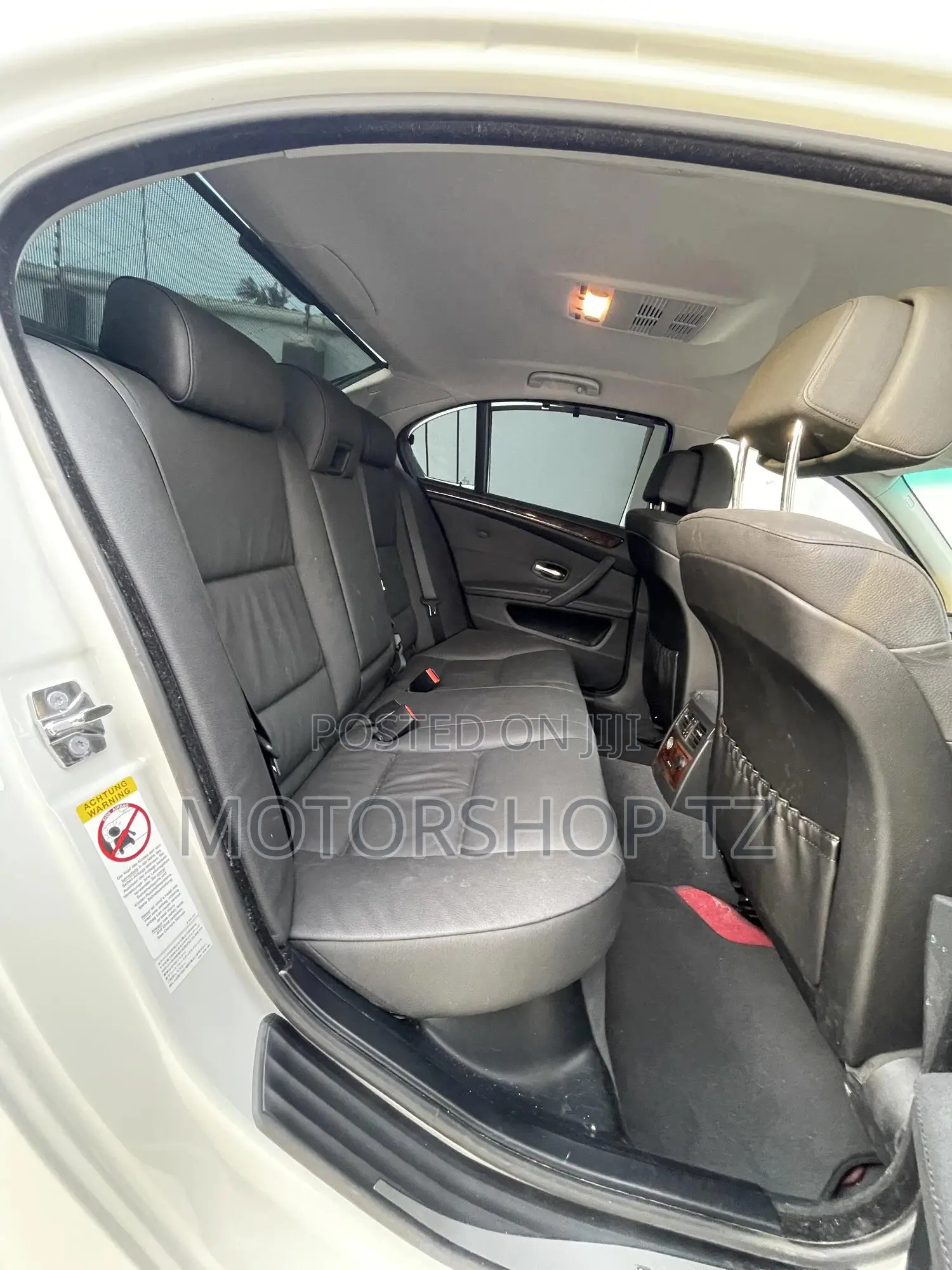 BMW 530i 2010 White