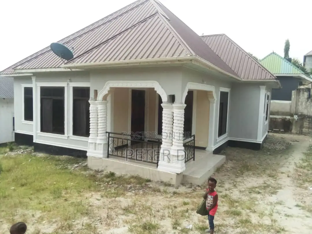 3bdrm House in Tabata for sale