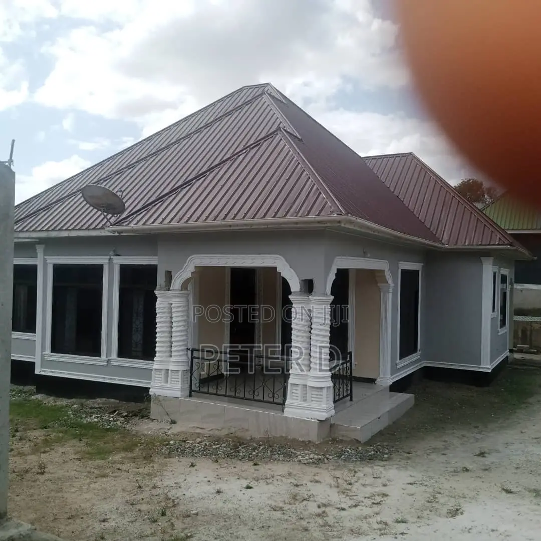 3bdrm House in Tabata for sale