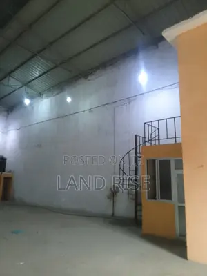 750 SQM Warehouse in Chang'ombe