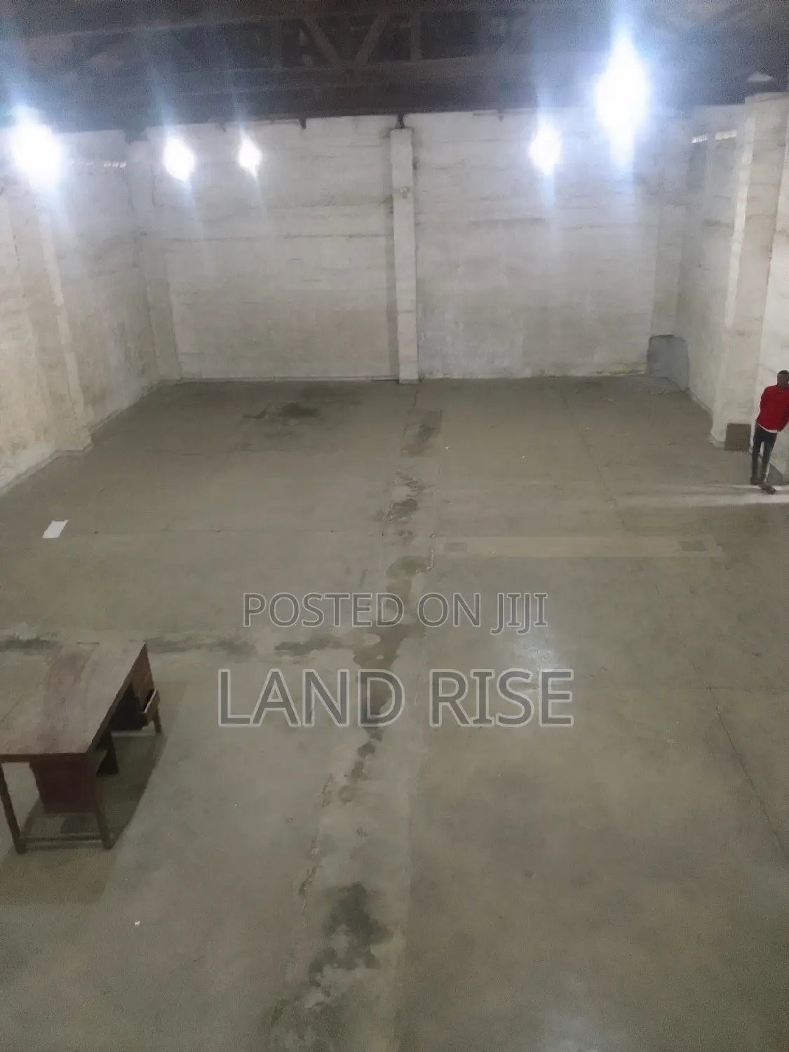630 SQM Warehouse in Chang'ombe