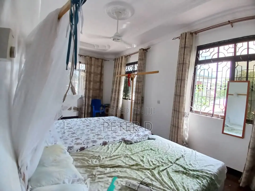 5bdrm House in Mbezi for sale