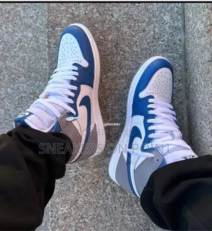 Nike Air Jordan 1