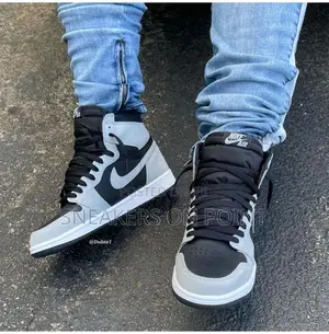 Nike Air Jordan 1 Black