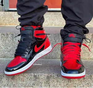 Nike Air Jordan 1