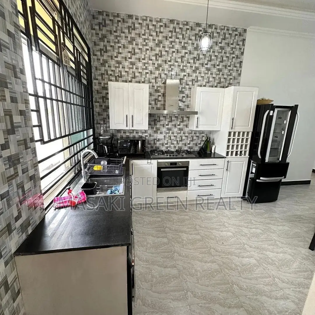 4bdrm House in Tegeta Wazo, Kinondoni for sale