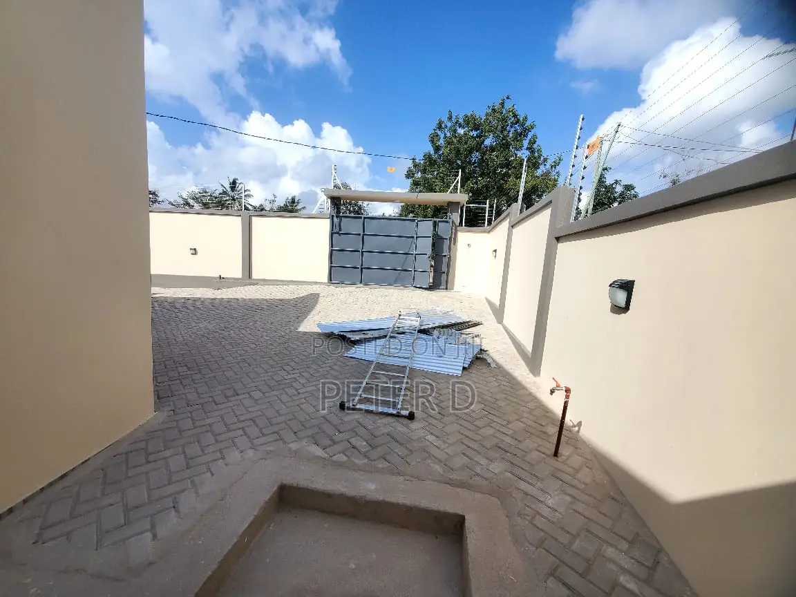 1bdrm House in Mbezi for sale
