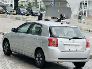Toyota Corolla RunX 2004 Silver