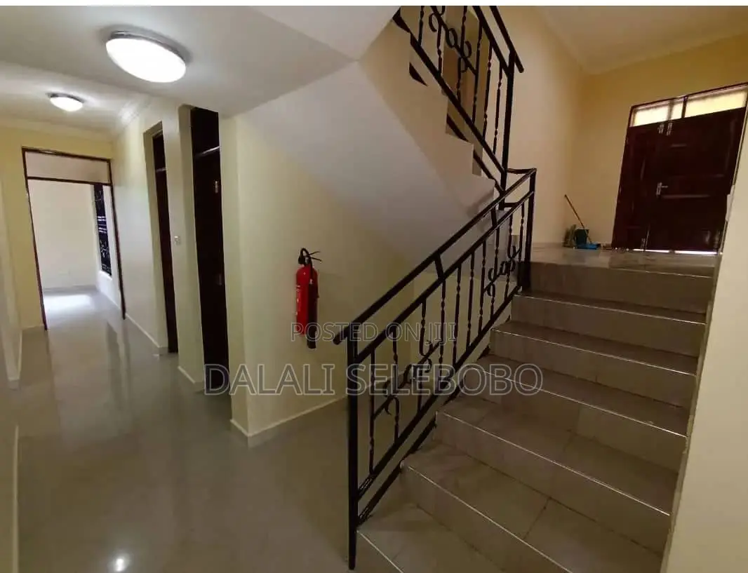 6bdrm Bungalow in Mbezi Kwa Msuguri for sale