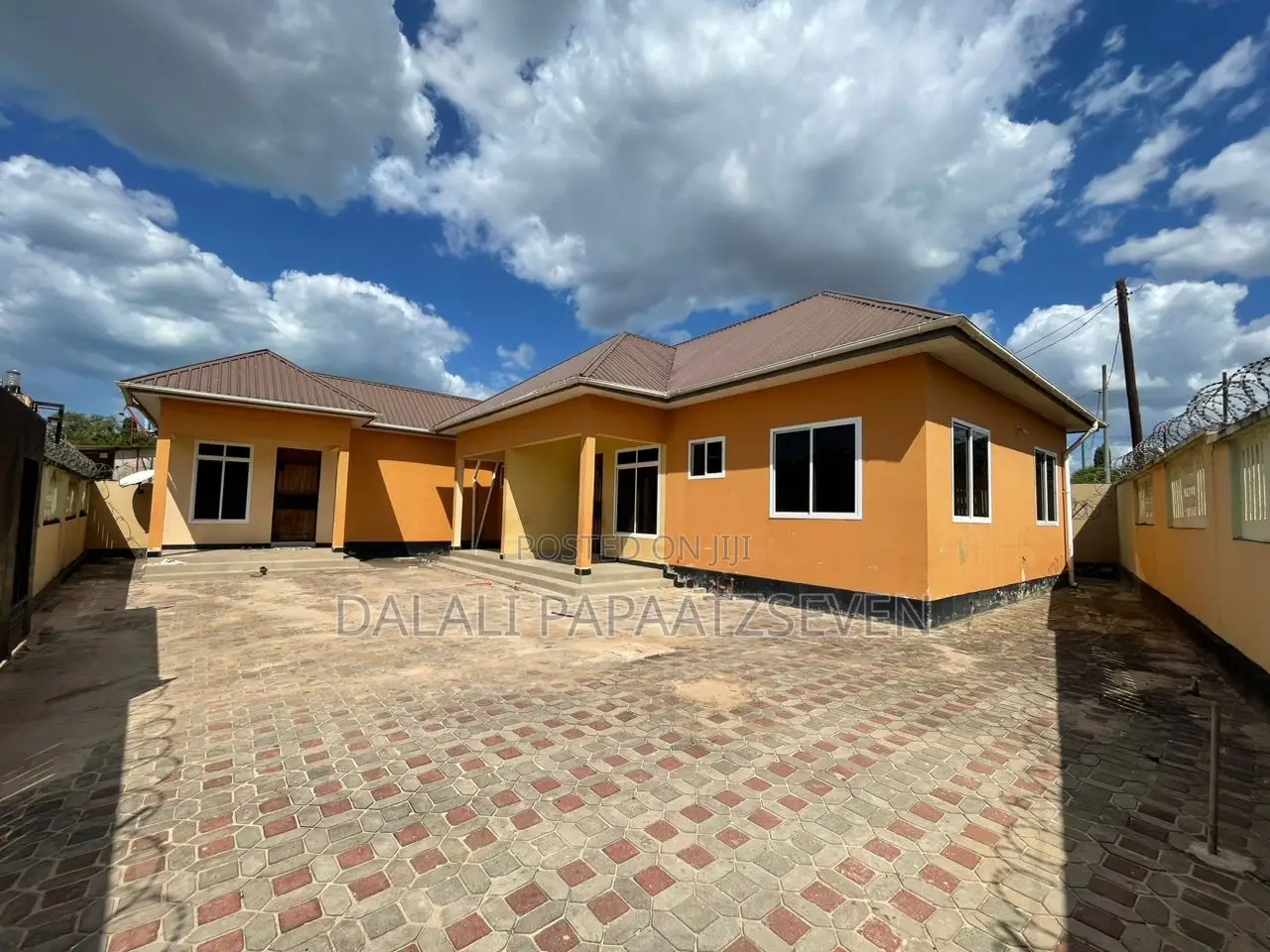 2bdrm Apartment in Dalalipapaatzseven, Kinondoni for rent