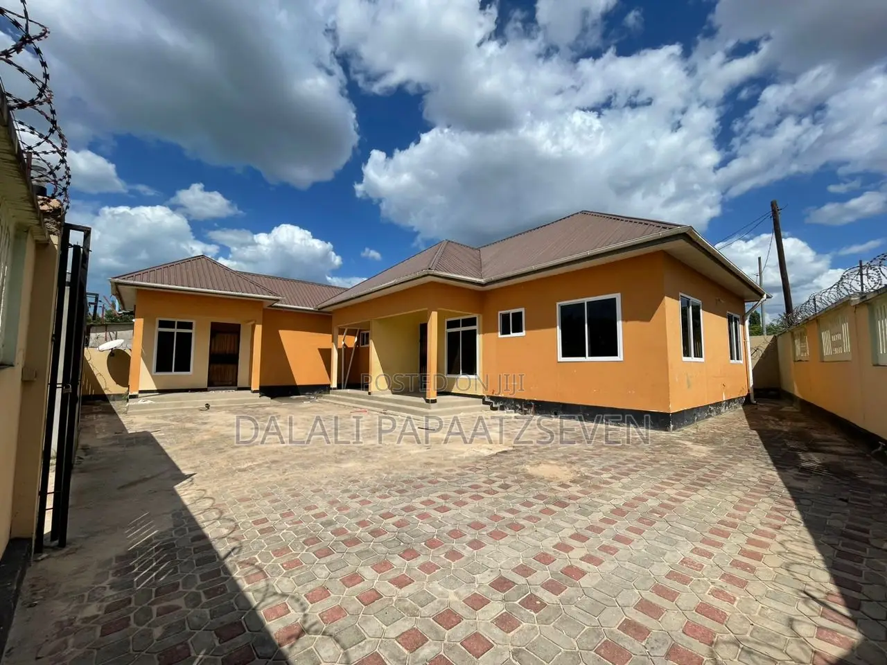 2bdrm Apartment in Dalalipapaatzseven, Kinondoni for rent