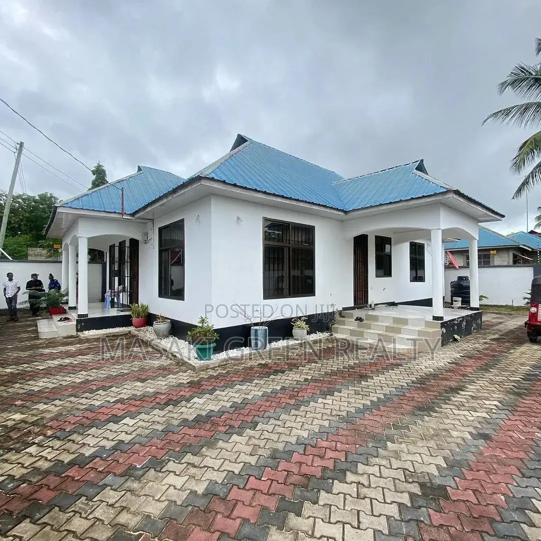3bdrm House in Bunju, Kinondoni for sale