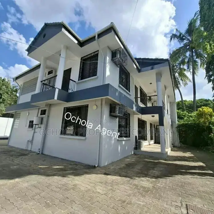 4bdrm House in Mikocheni for rent
