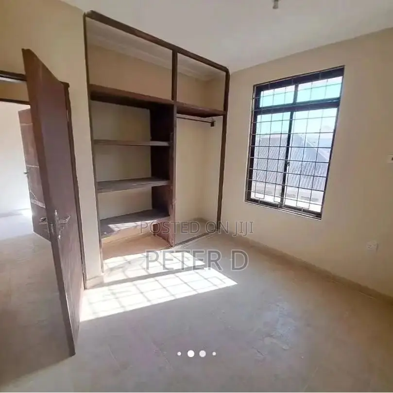 2bdrm Apartment in Kimara for rent