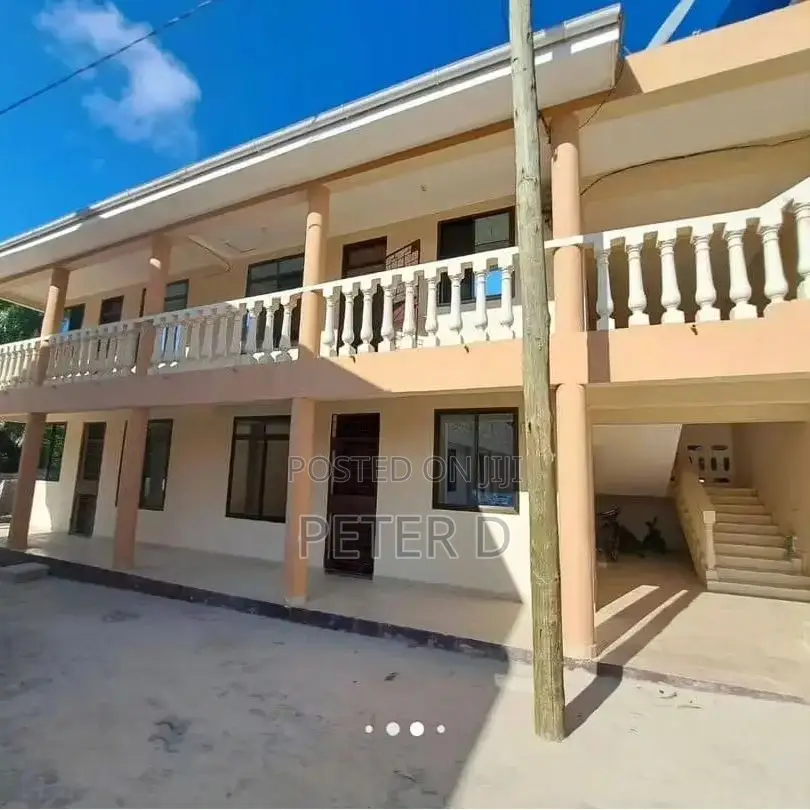 2bdrm Apartment in Kimara for rent