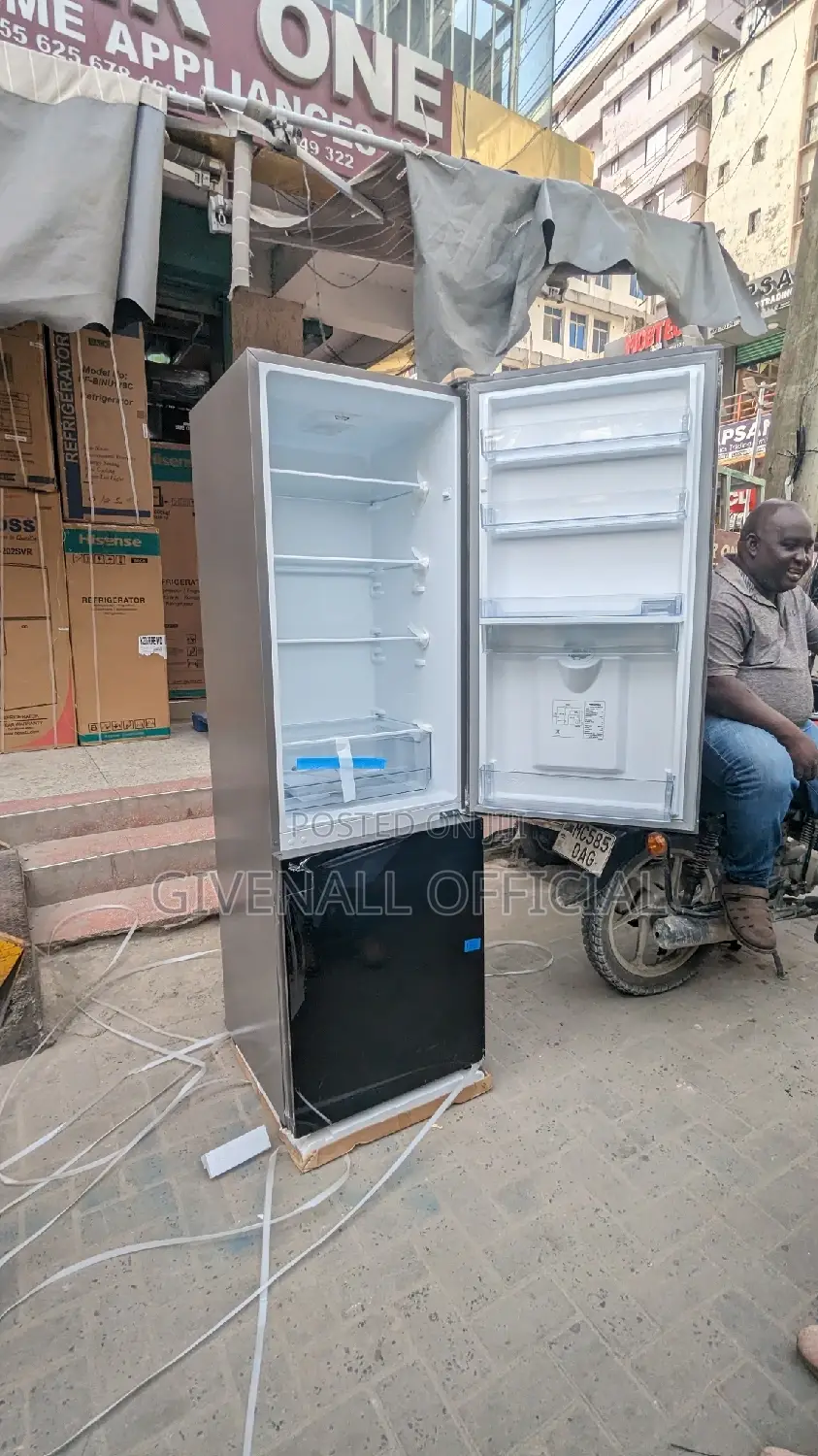 Ofa Ofa = Hisense Friji Lita 270 Mbele Kioo Imara Mkataba