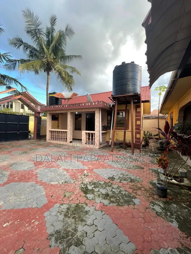 2bdrm Apartment in Dalalipapaatzseven, Kinondoni for rent