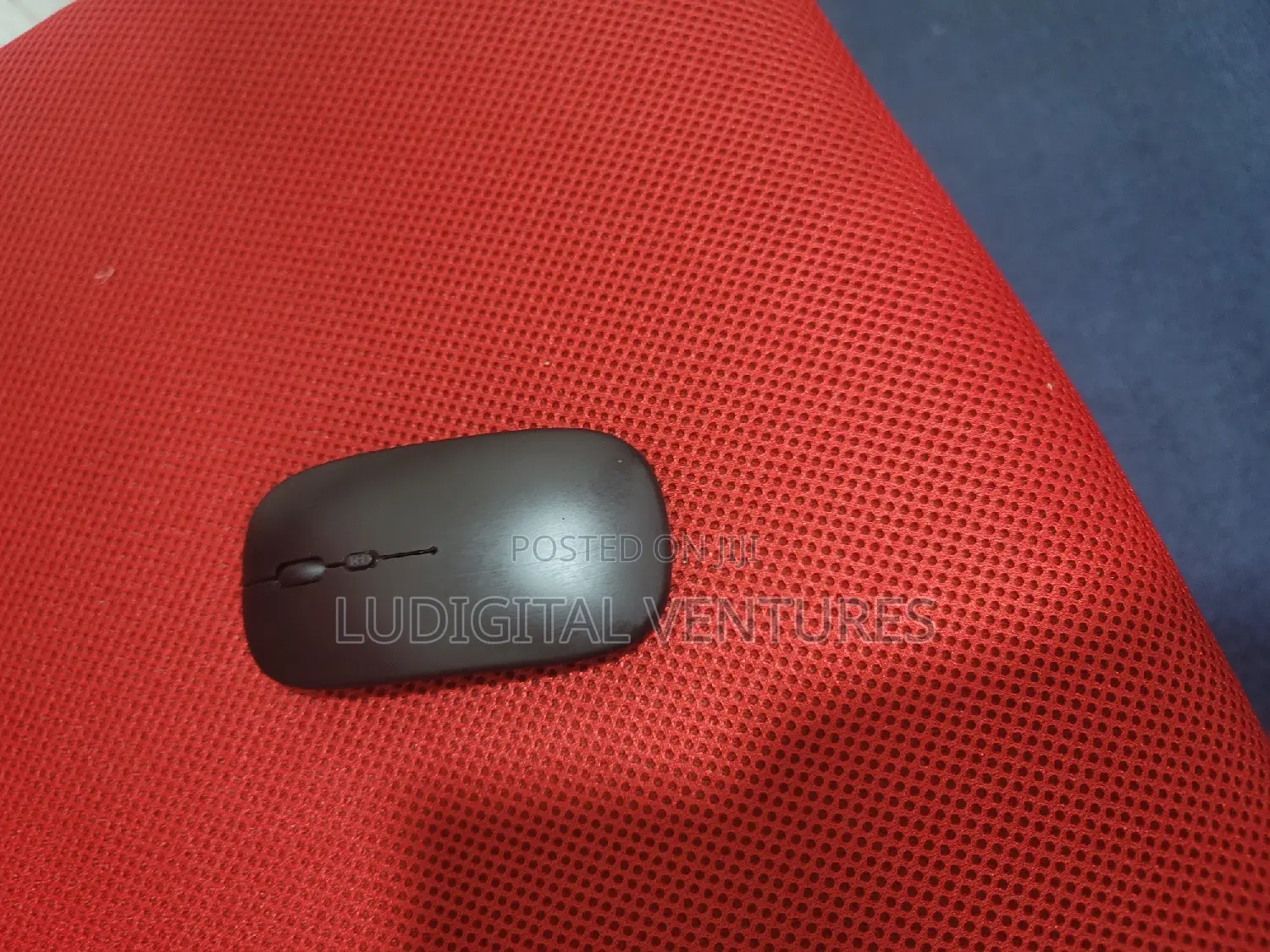 Wireless Bluetooth Mouse /Universal.