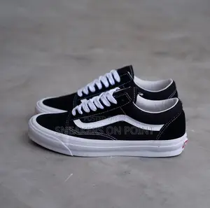Vans Off the Wall
