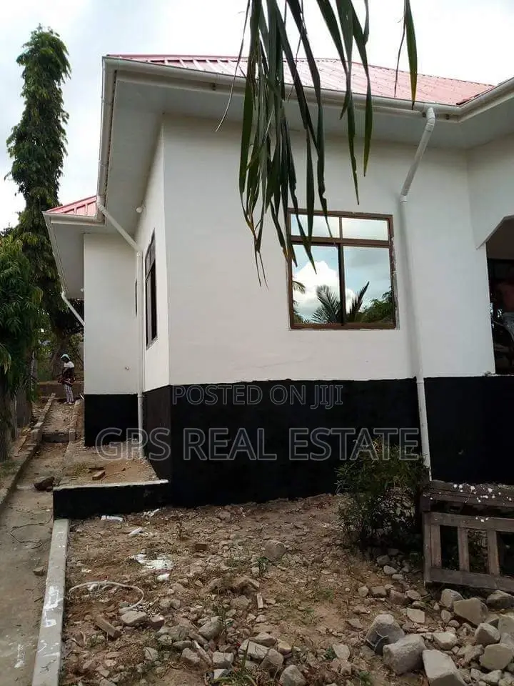 4bdrm House in Kibaha, Kinondoni for sale