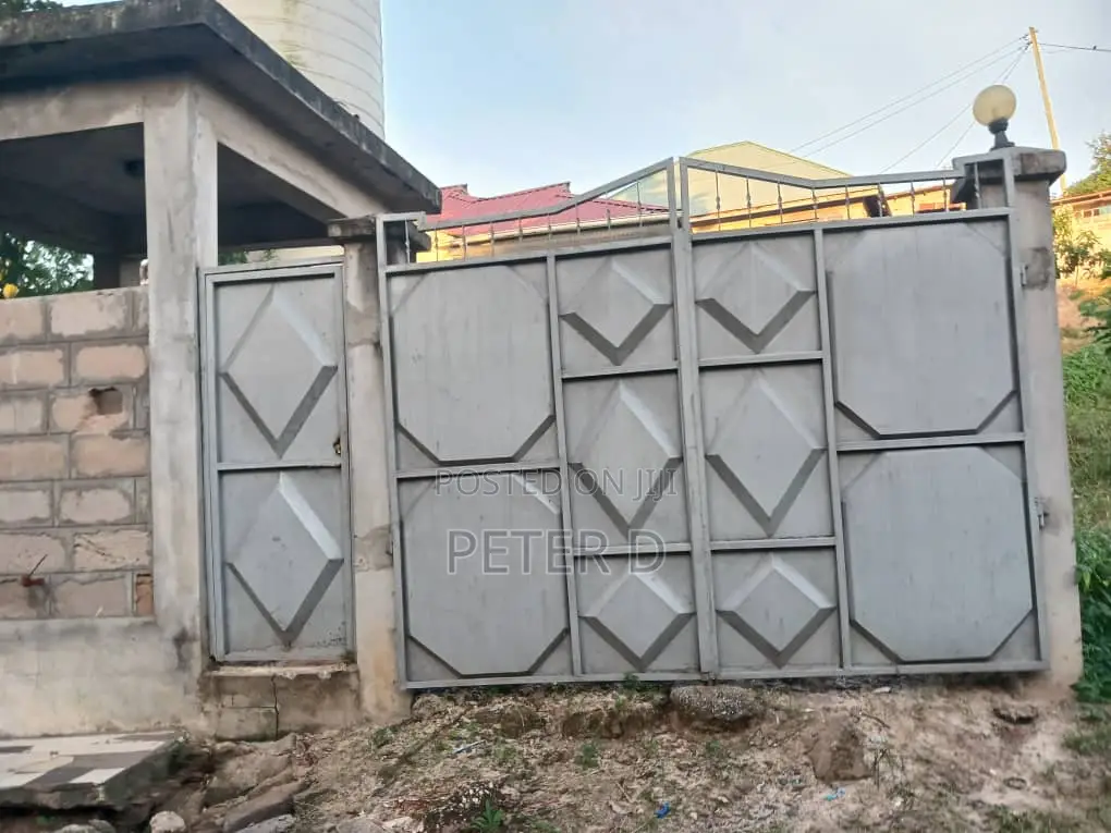 3bdrm House in Mbezi for sale