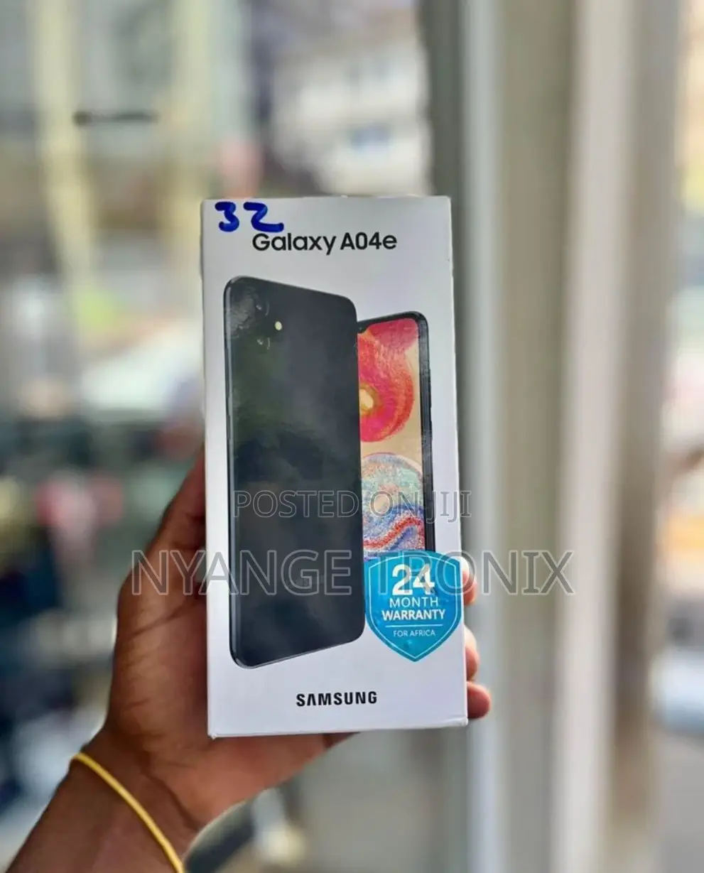 New Samsung Galaxy A04e 32 GB Black